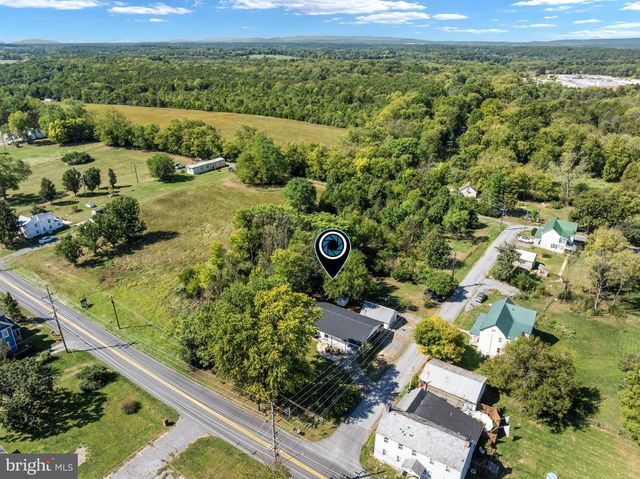 58 SOUTH ST, Kearneysville, WV 25430