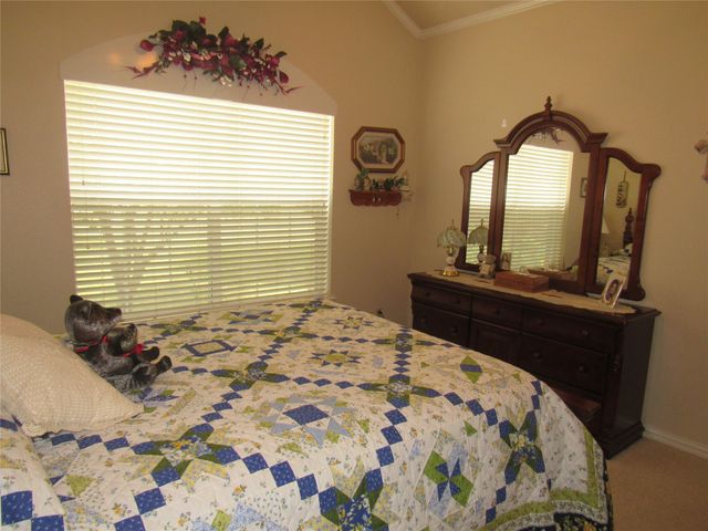 404 County Road 260, Gainesville, TX 76240