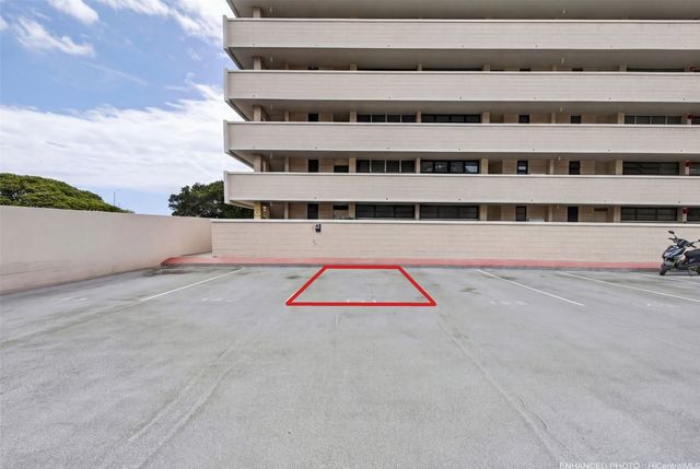 4300 Waialae Avenue A2002, Honolulu, HI 96816