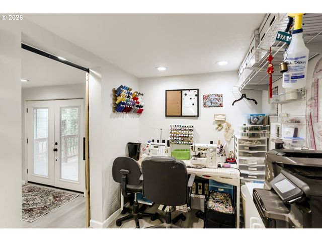 2167 Se MEADOW Ct, Gresham, OR 97080