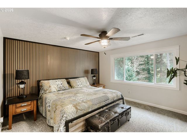 2167 Se MEADOW Ct, Gresham, OR 97080