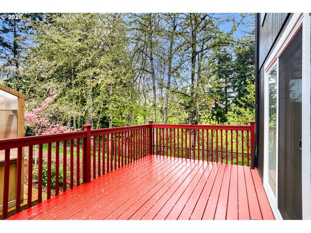 2167 Se MEADOW Ct, Gresham, OR 97080