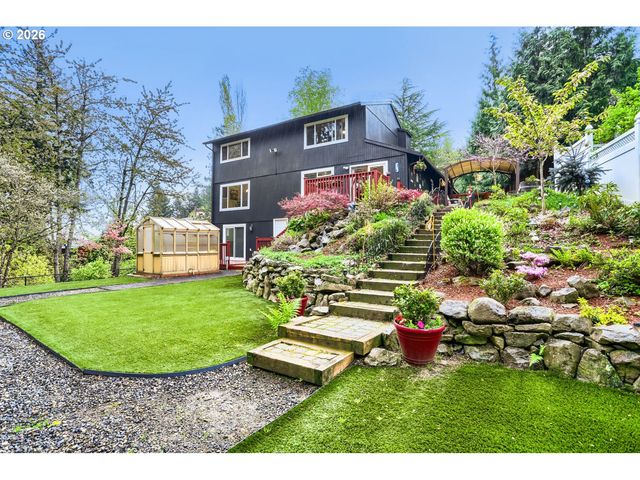 2167 Se MEADOW Ct, Gresham, OR 97080