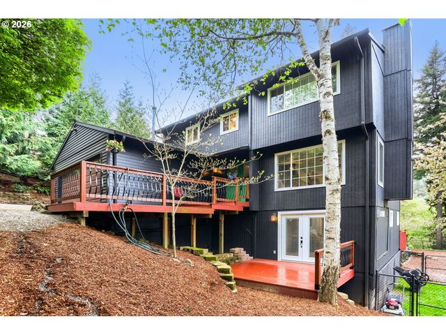 2167 Se MEADOW Ct, Gresham, OR 97080