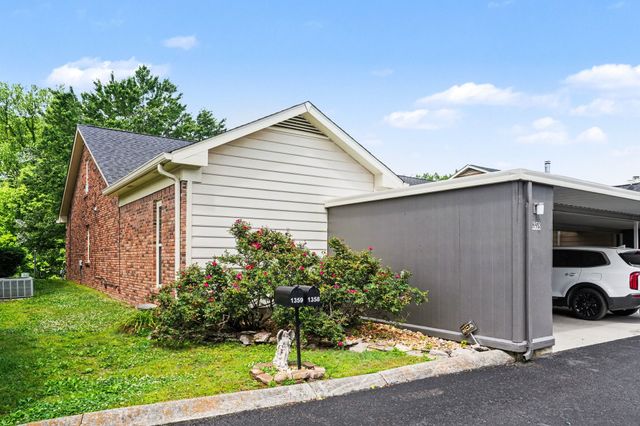 1358 General George Patton Rd, Nashville, TN 37221