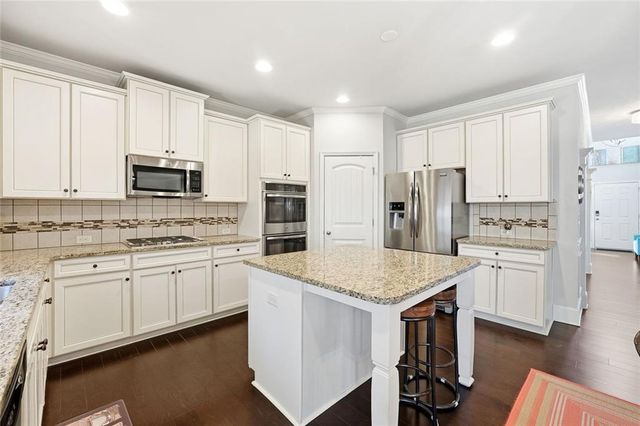 2812 Bluestone Drive SW, Atlanta, GA 30331