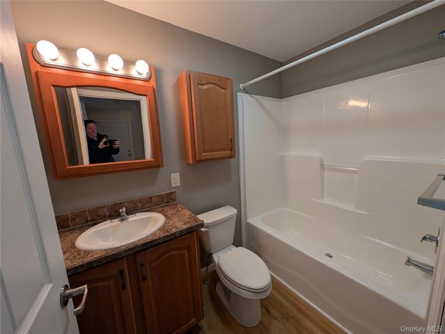 201 Brittany Terrace 201, Rock Tavern, NY 12575