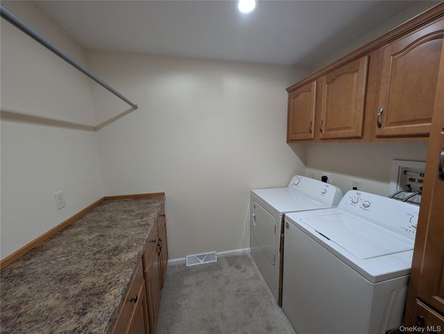 201 Brittany Terrace 201, Rock Tavern, NY 12575