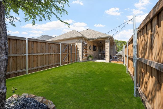 432 Gibbons Creek Trail, Mckinney, TX 75071