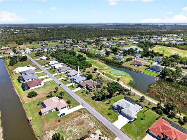 16 TOURNAMENT ROAD, Rotonda West, FL 33947