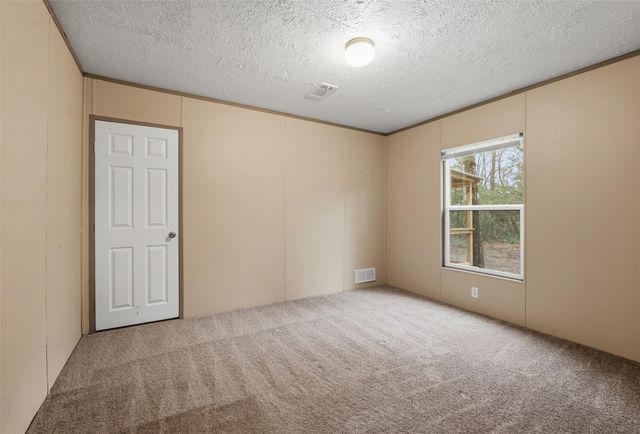 800 Rock Creek Drive, Willis, TX 77378