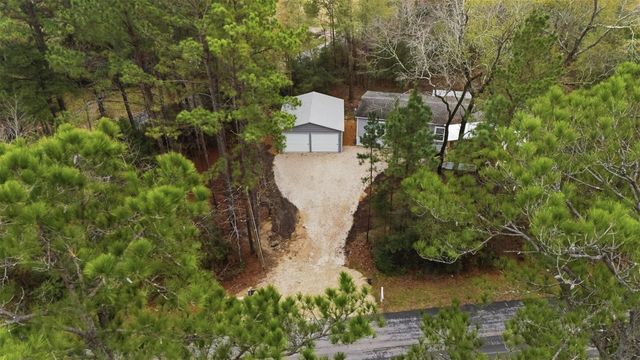 800 Rock Creek Drive, Willis, TX 77378