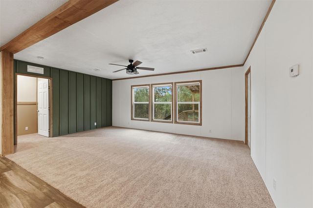 800 Rock Creek Drive, Willis, TX 77378