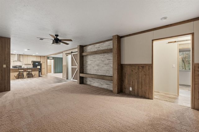 800 Rock Creek Drive, Willis, TX 77378