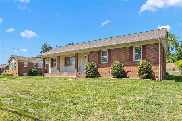 821 Parliament Street, High Point, NC 27265
