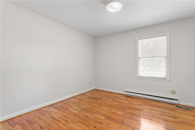 821 Parliament Street, High Point, NC 27265