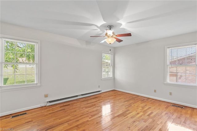 821 Parliament Street, High Point, NC 27265