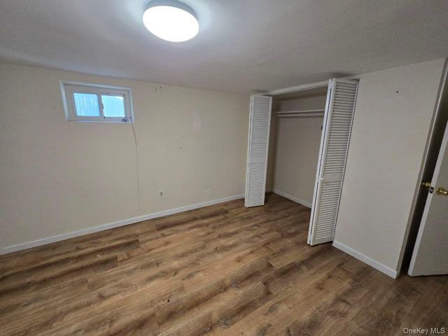 462 S 3rd Avenue, Mount Vernon, NY 10550