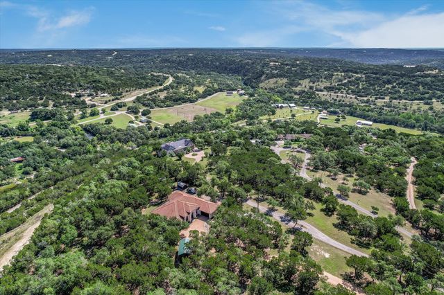817 Woodcreek Ranch RD, Wimberley, TX 78676