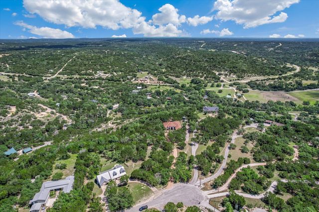 817 Woodcreek Ranch RD, Wimberley, TX 78676