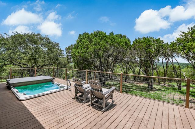 817 Woodcreek Ranch RD, Wimberley, TX 78676
