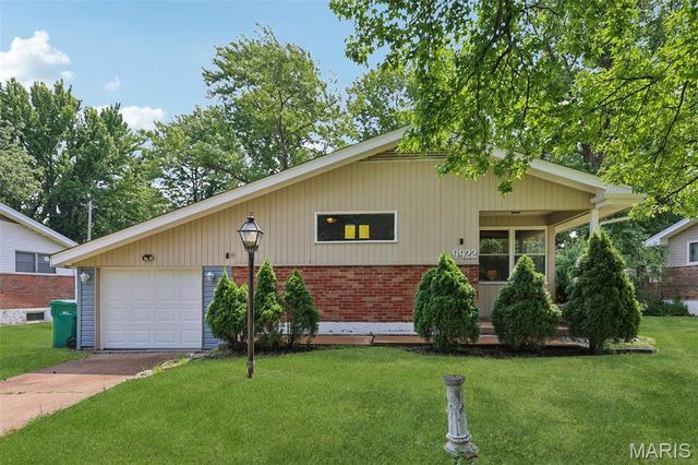 9922 Lanier Drive, Moline Acres, MO 63136