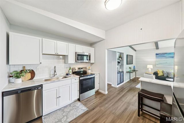 9922 Lanier Drive, Moline Acres, MO 63136