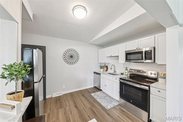 9922 Lanier Drive, Moline Acres, MO 63136