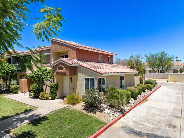 386 Tava Lane, Palm Desert, CA 92211