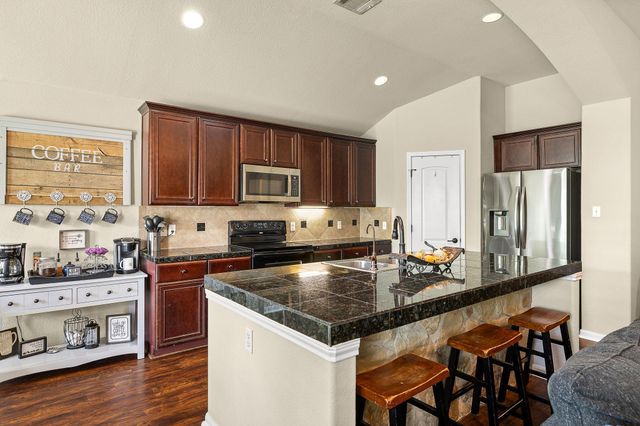 106 Legends Of Hutto TRL, Hutto, TX 78634