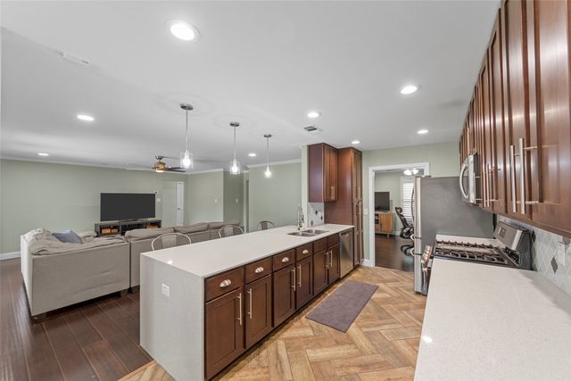 2953 Dothan Lane, Dallas, TX 75229