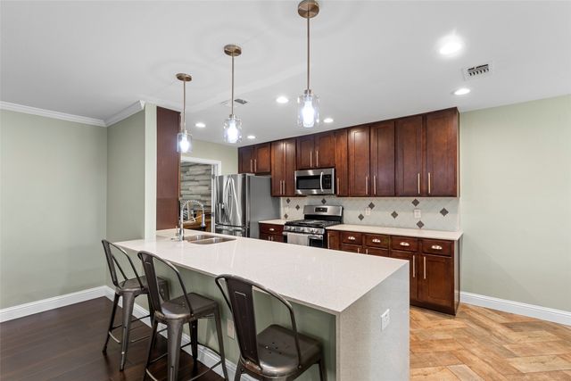 2953 Dothan Lane, Dallas, TX 75229