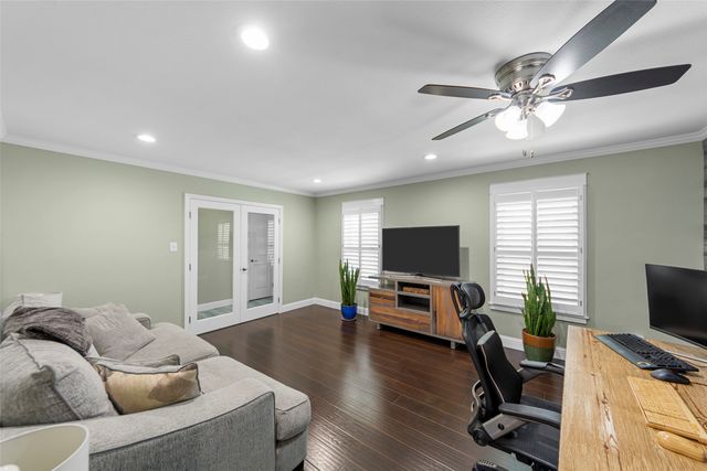 2953 Dothan Lane, Dallas, TX 75229