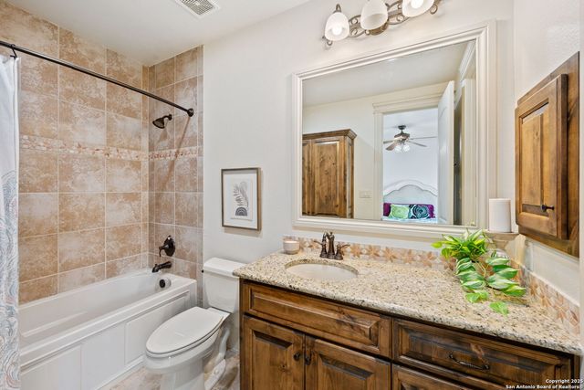 239 Lismore, San Antonio, TX 78260