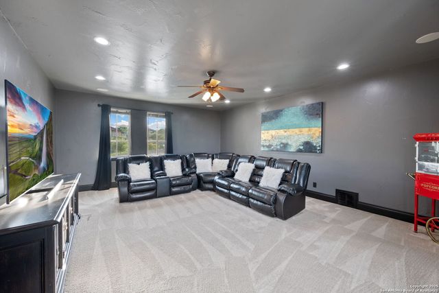 239 Lismore, San Antonio, TX 78260