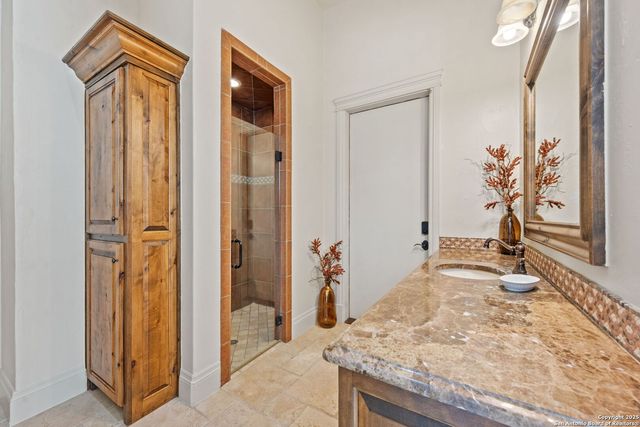 239 Lismore, San Antonio, TX 78260