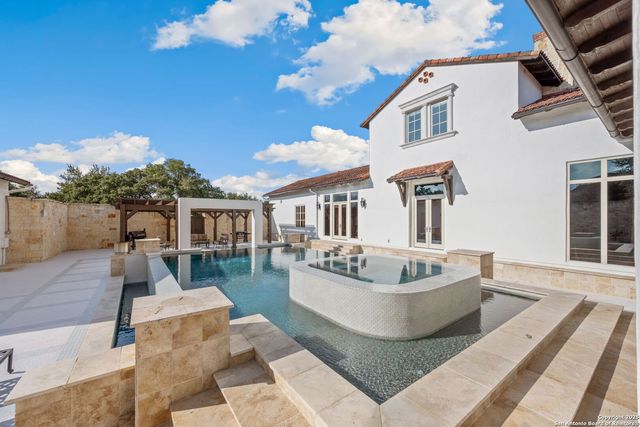 239 Lismore, San Antonio, TX 78260