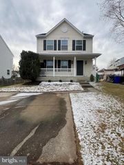 6705 HUNTSHIRE DR, Elkridge, MD 21075