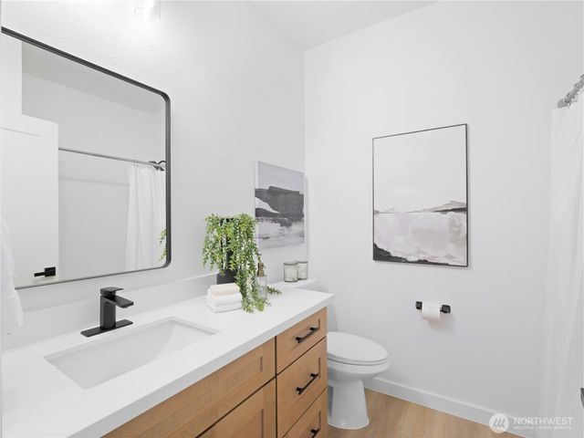 1212 199th Street E, Spanaway, WA 98387