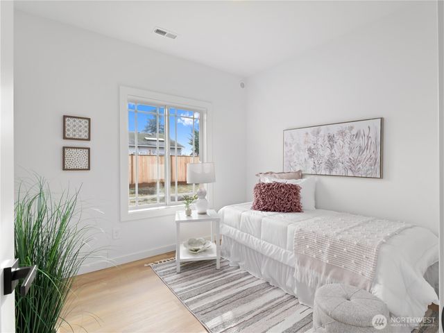 1212 199th Street E, Spanaway, WA 98387