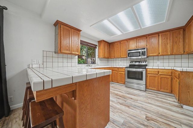 23901 Carson Dr, Pioneer, CA 95666