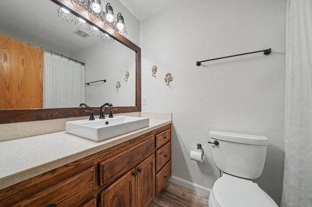 23901 Carson Dr, Pioneer, CA 95666