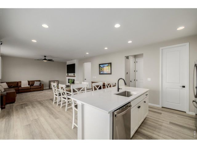 521 Bear Peak Ct, Erie, CO 80516