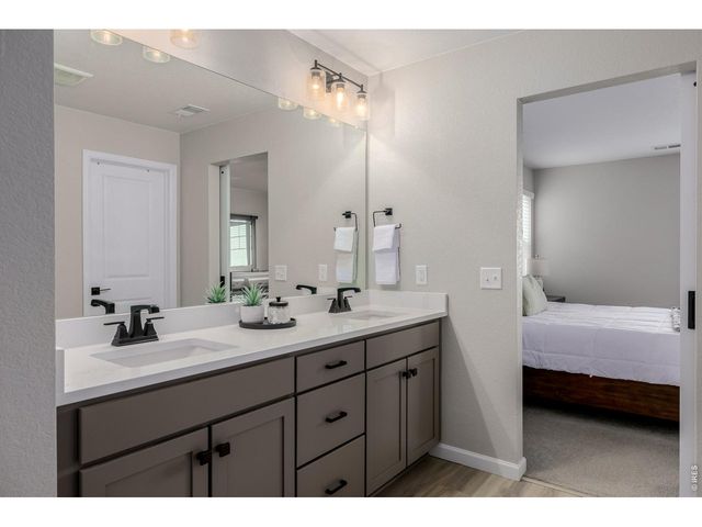 521 Bear Peak Ct, Erie, CO 80516