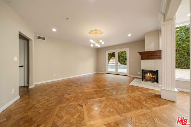 1109 Pine Drive, Beverly Hills, CA 90210