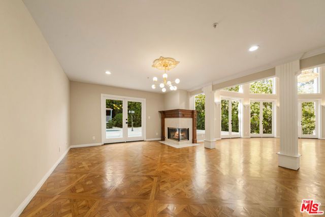 1109 Pine Drive, Beverly Hills, CA 90210