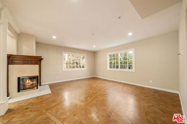 1109 Pine Drive, Beverly Hills, CA 90210