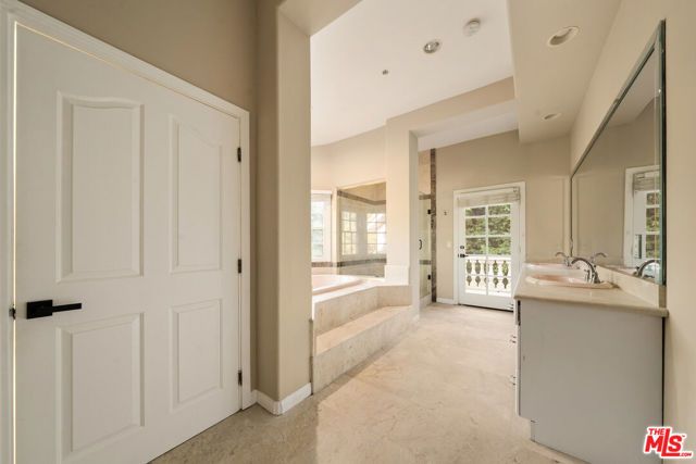 1109 Pine Drive, Beverly Hills, CA 90210