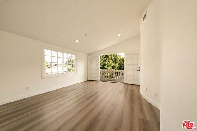 1109 Pine Drive, Beverly Hills, CA 90210