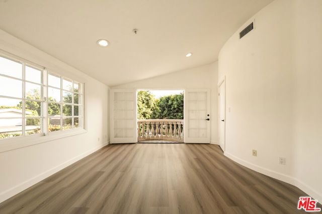 1109 Pine Drive, Beverly Hills, CA 90210